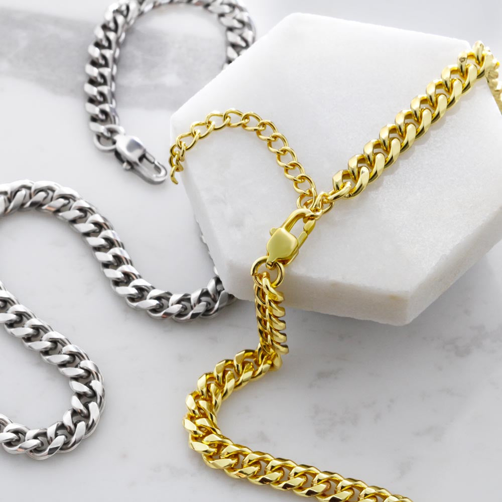 Cuban Link Chain - The Perfect Gift for Men and Dad