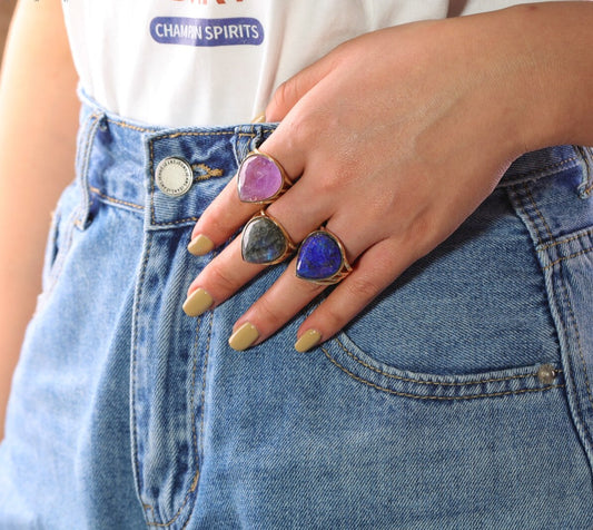 Teardrop Classic Stone Finger Ring